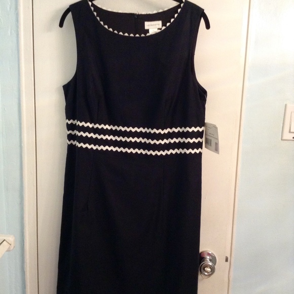 LIZ CLAIBORNE Dresses & Skirts - Size 12 Liz Claiborne Dress Black With White Piping Tags Are Attached